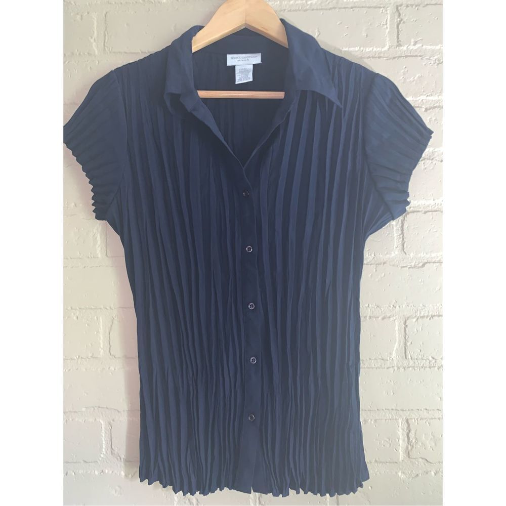 ‎Vintage Navy Button Down Crinkle Top Large